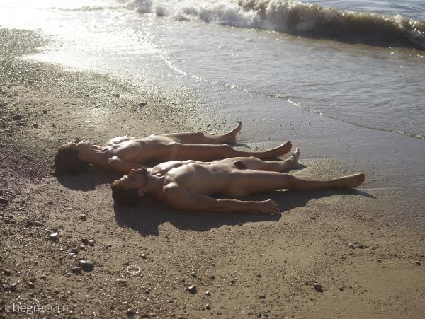 Sexo Charlotta e Alex na praia #17