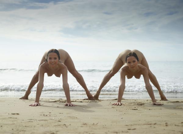 Julietta y Magdalena ballet en la playa #11