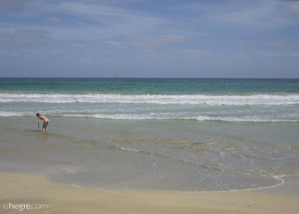 Pantai telanjang Proserpina #30