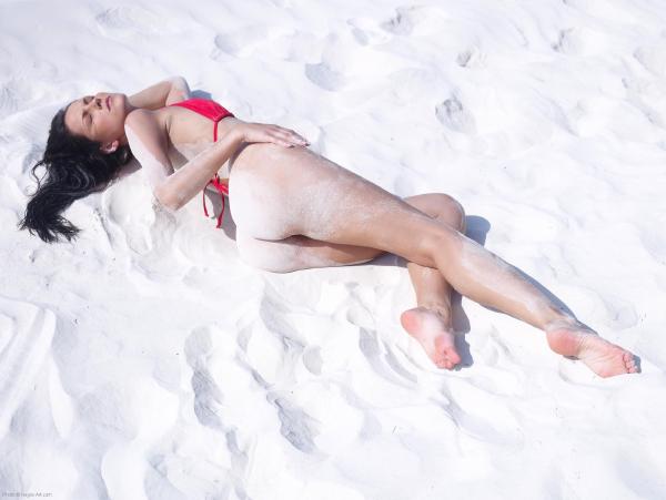 Bikini merah Suzie #69