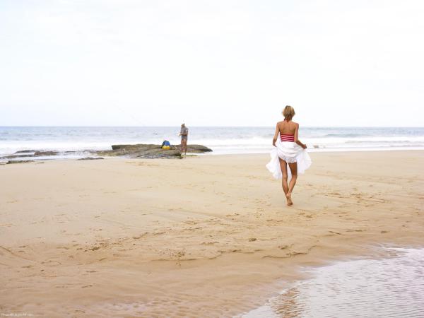 Yanna balade sur la plage #25